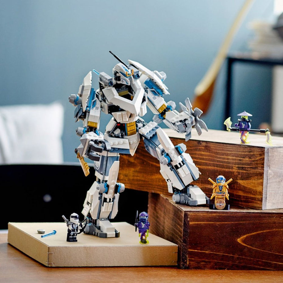 Lego - Combate En El Titan Robot De Zane